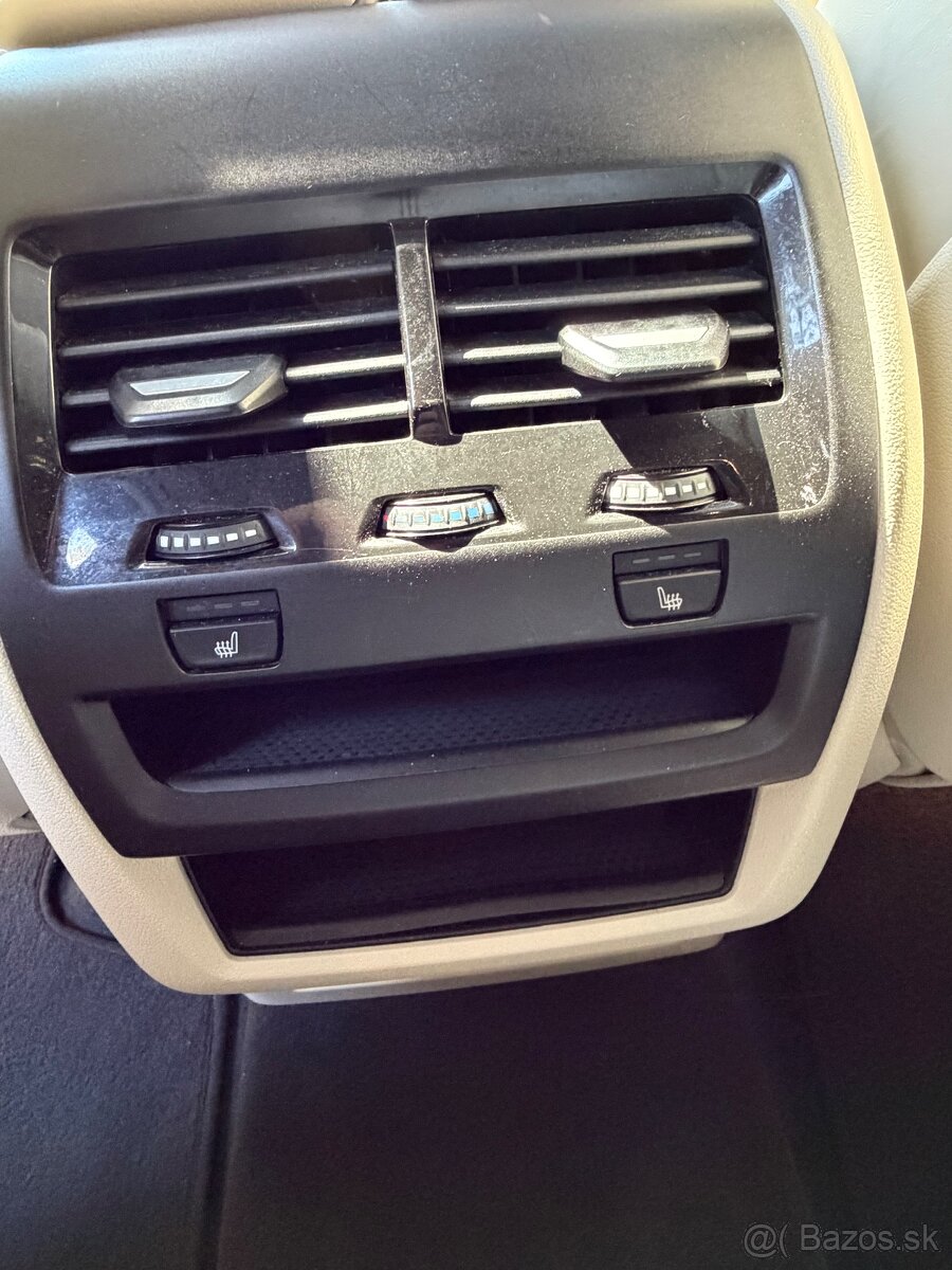 BMW X5 xDrive40d 250kW Vzduch - 8