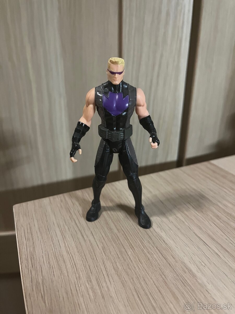 Marvel Figure Set + DC Hawkman - 8