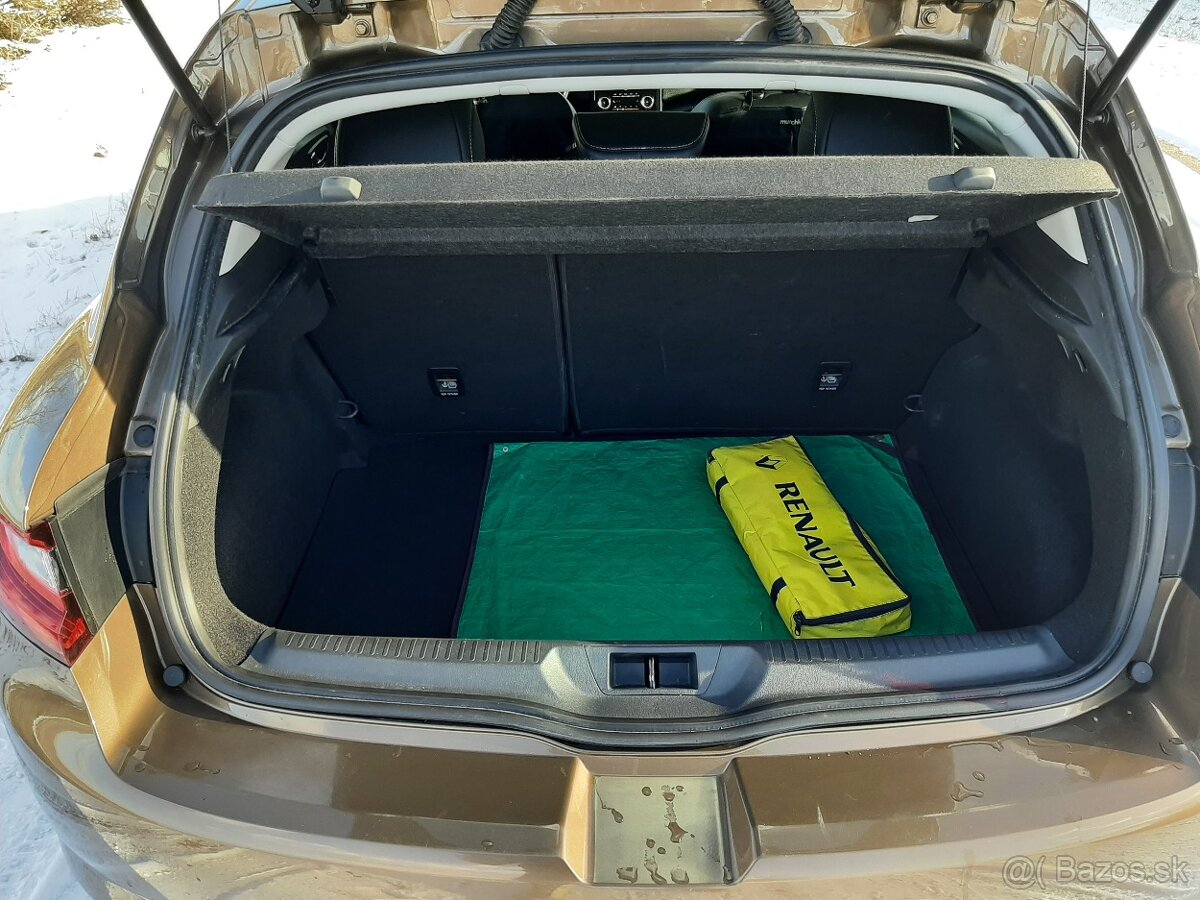 Renault Megane IV - 8