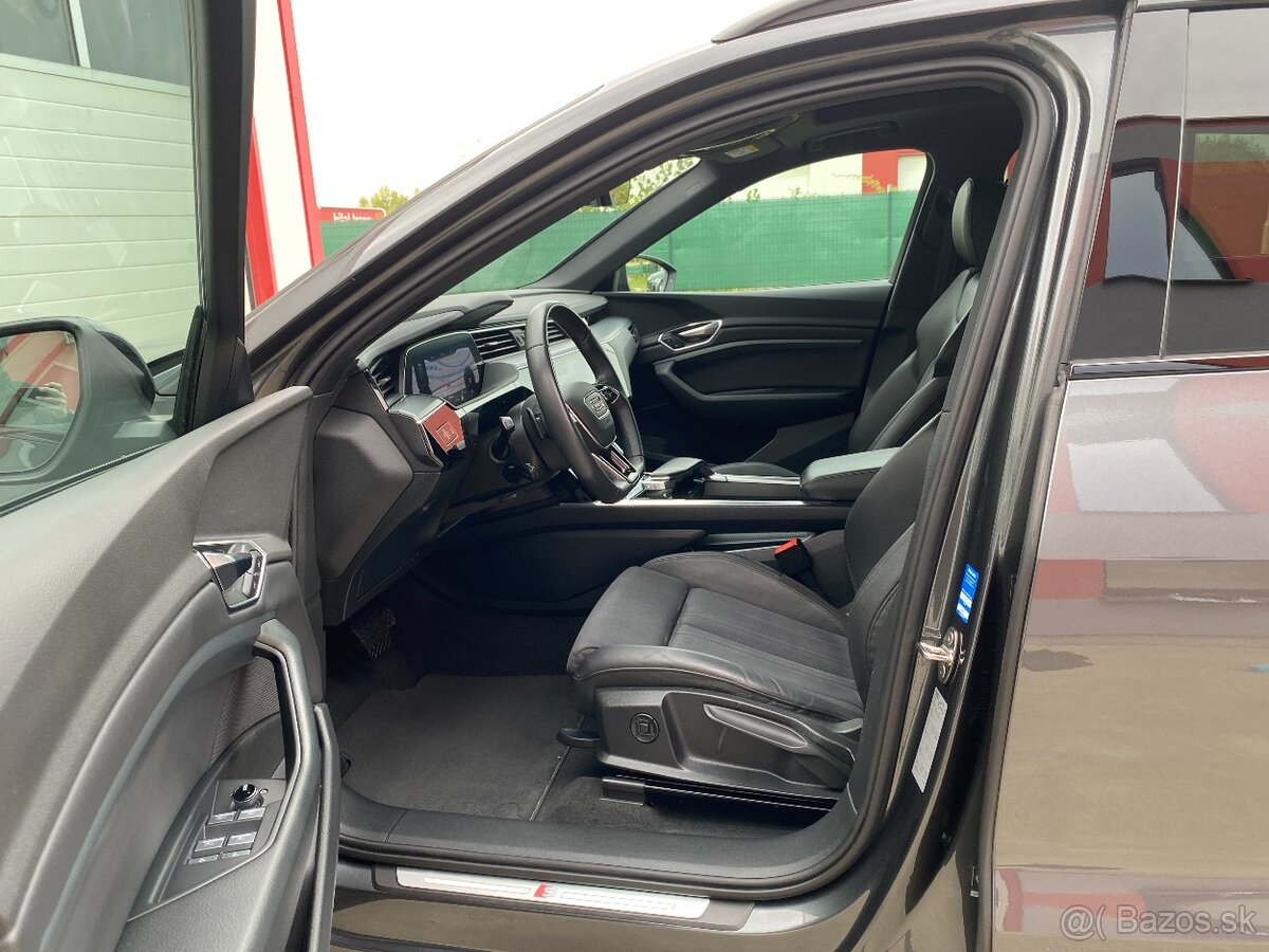 Audi E-tron 50 quattro 230kW S line DPH - 8