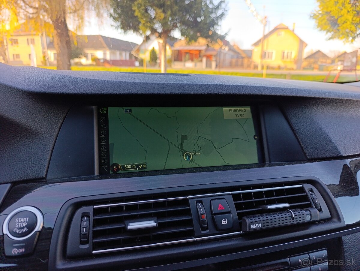 BMW 530 XDRIVE Rad 5 combi, 190kW Doťah dverí, Koža - 8