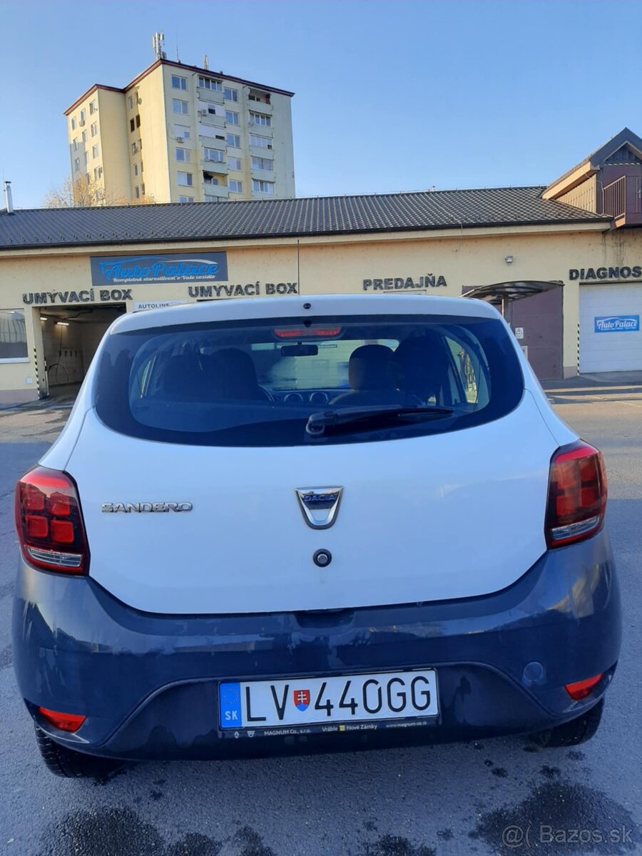 Dacia sandero - 8