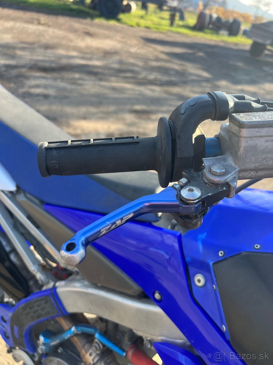 Yamaha yzf 250 - 8
