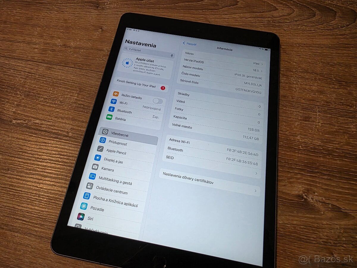 Apple iPad 8 128GB - 8