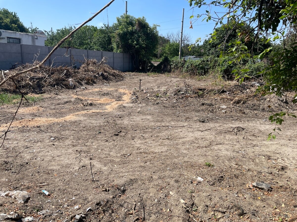 Pozemok 330m2 v Ružinove - 8