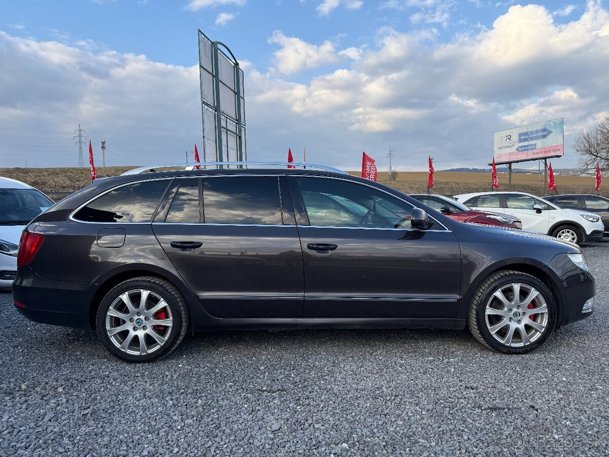 Škoda Superb Combi 2.0 TDI CR 170k Elegance DSG - 8