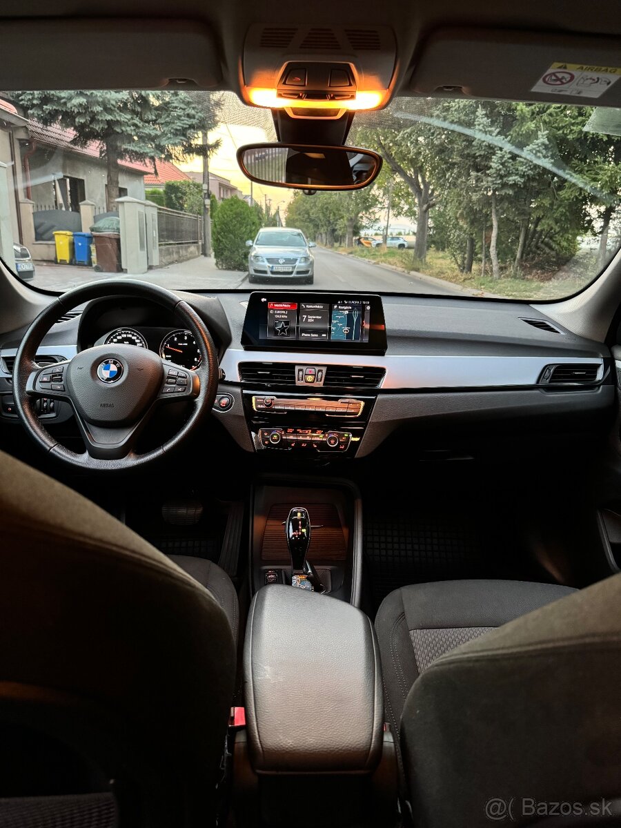 BMW X1 18D Xdrive A/T Slovák 2/2022 - 8