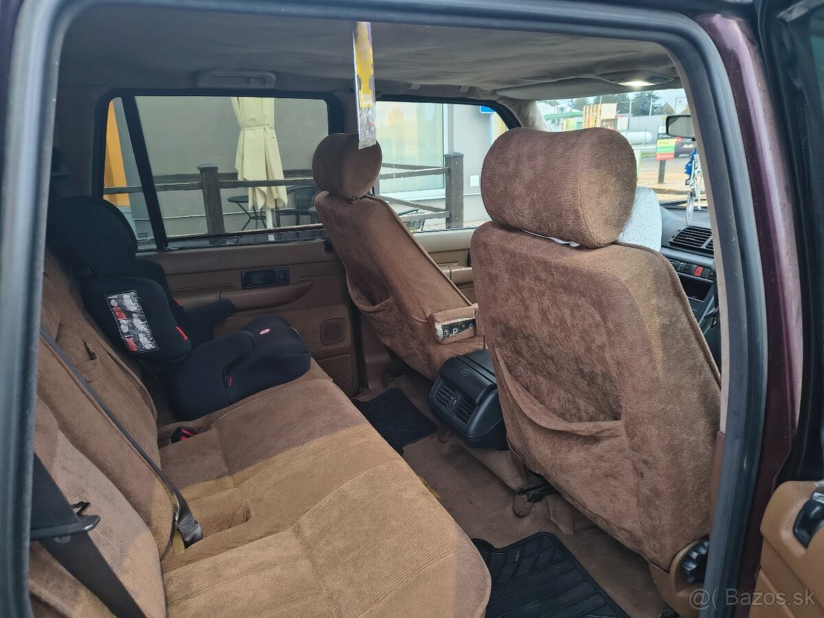 LAND ROVER RANGE ROVER 95 ROK VÝROBY MOTOR BMW 525 - 8