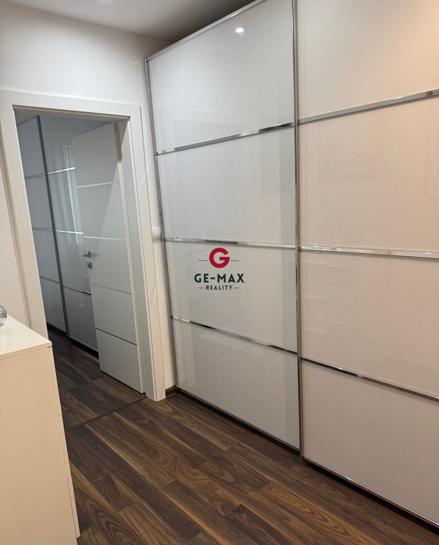 Luxusný zrekonštruovaný 5-izbový byt na Moskovskej - 8