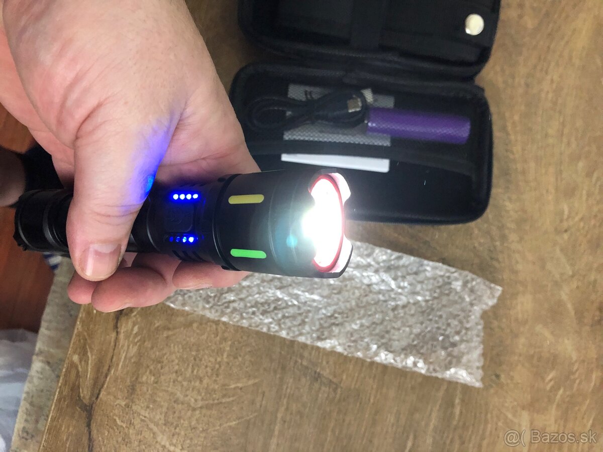 Taktická Led baterka (4 režimy) - 8