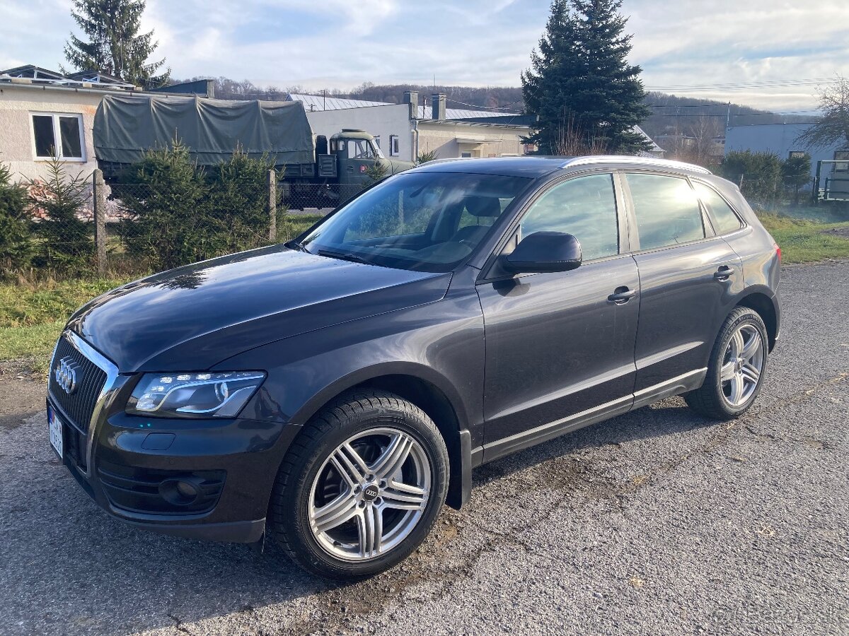 AUDI Q5 2.0 TDI CR QUATTRO NAJ.228000 KM MÓD ROK 2012 - 8