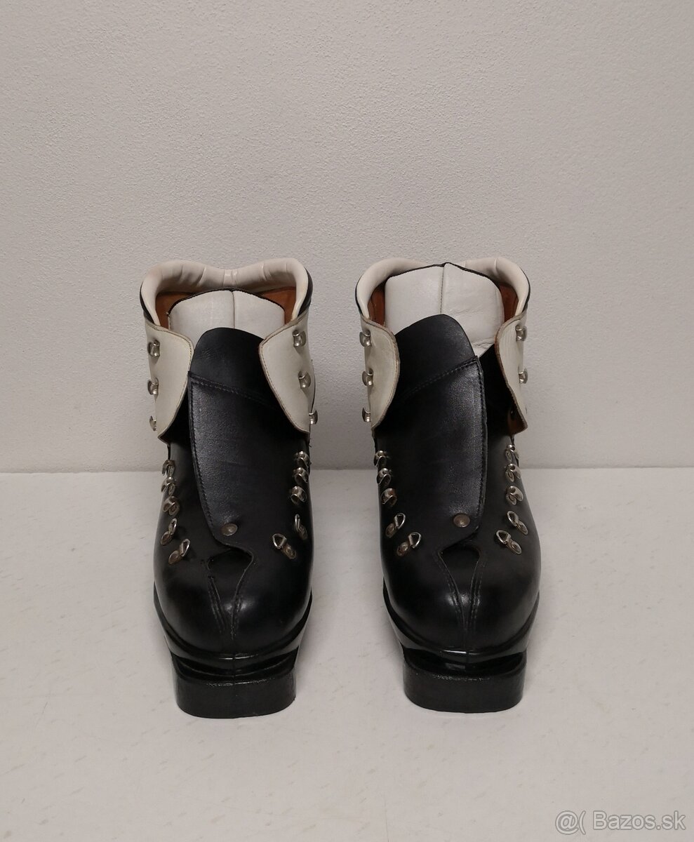 Staré vzácne lyžiarske topánky BOTAS - 8