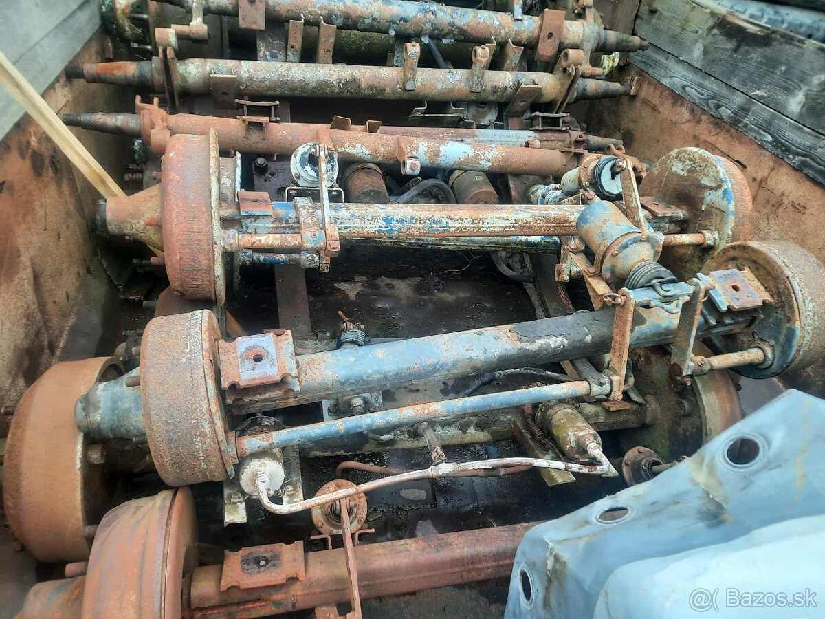 Hydraulicky piest - 8