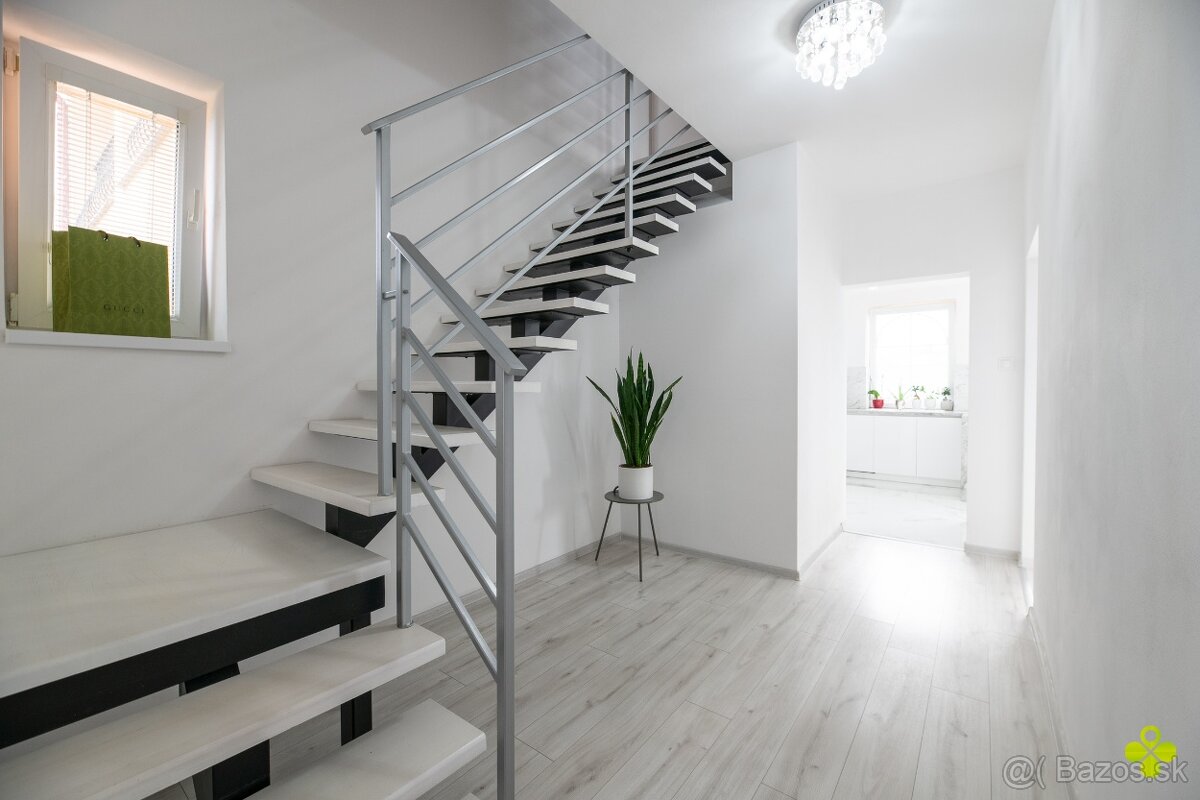 Rodinná villa na dobrej adrese – Prievidza - 8