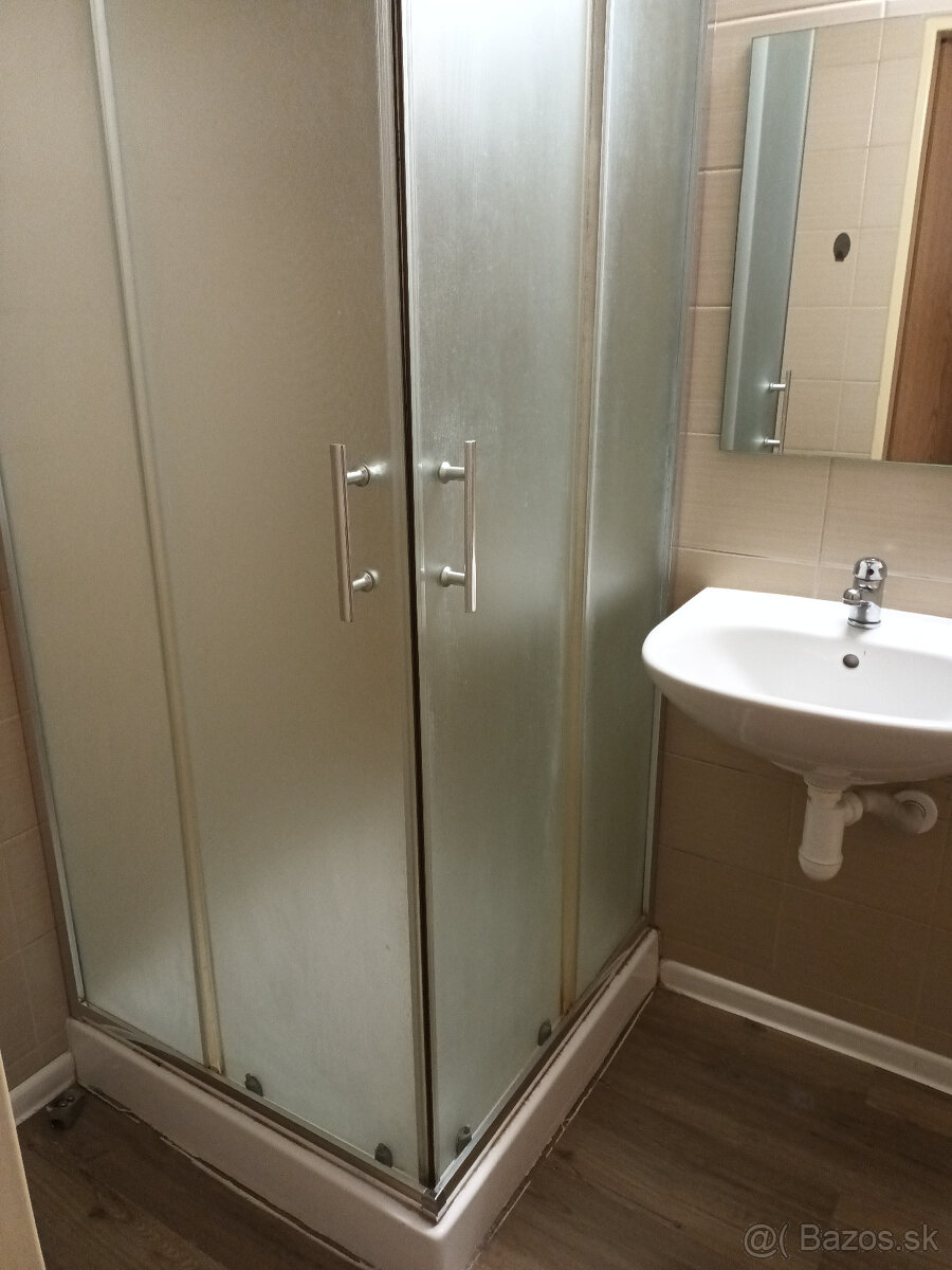 Prenájom 2 - izbového mezonetového bytu Bytčická ulica - 8