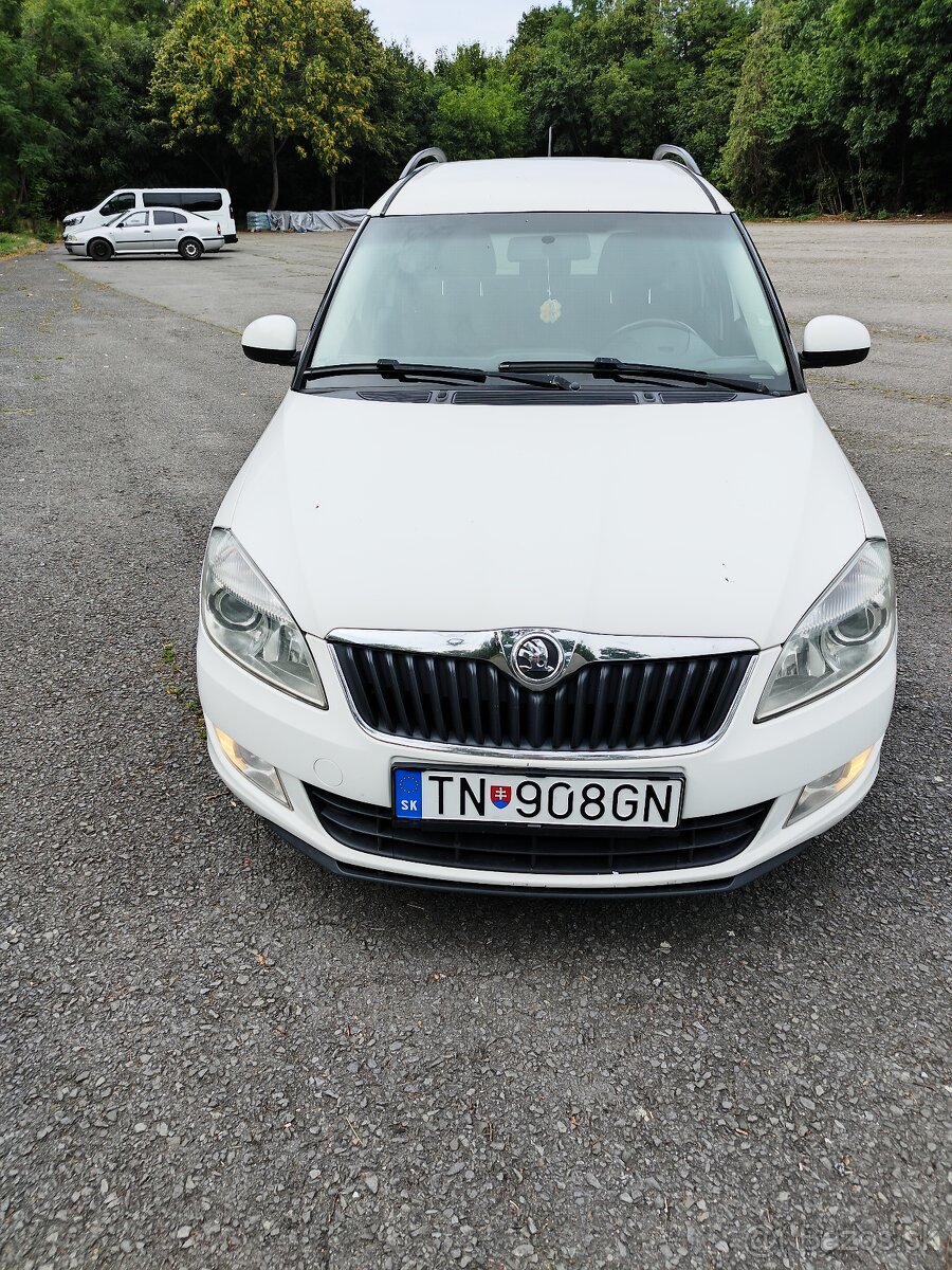 Škoda Roomster,1,4 16v facelift - 8