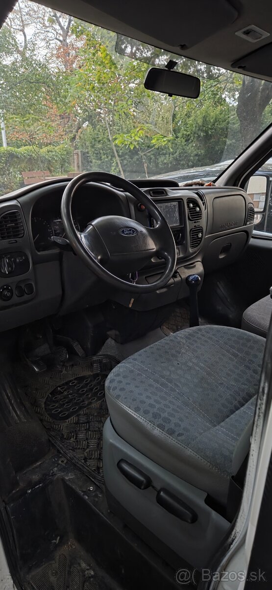 Predam Ford transit - 8