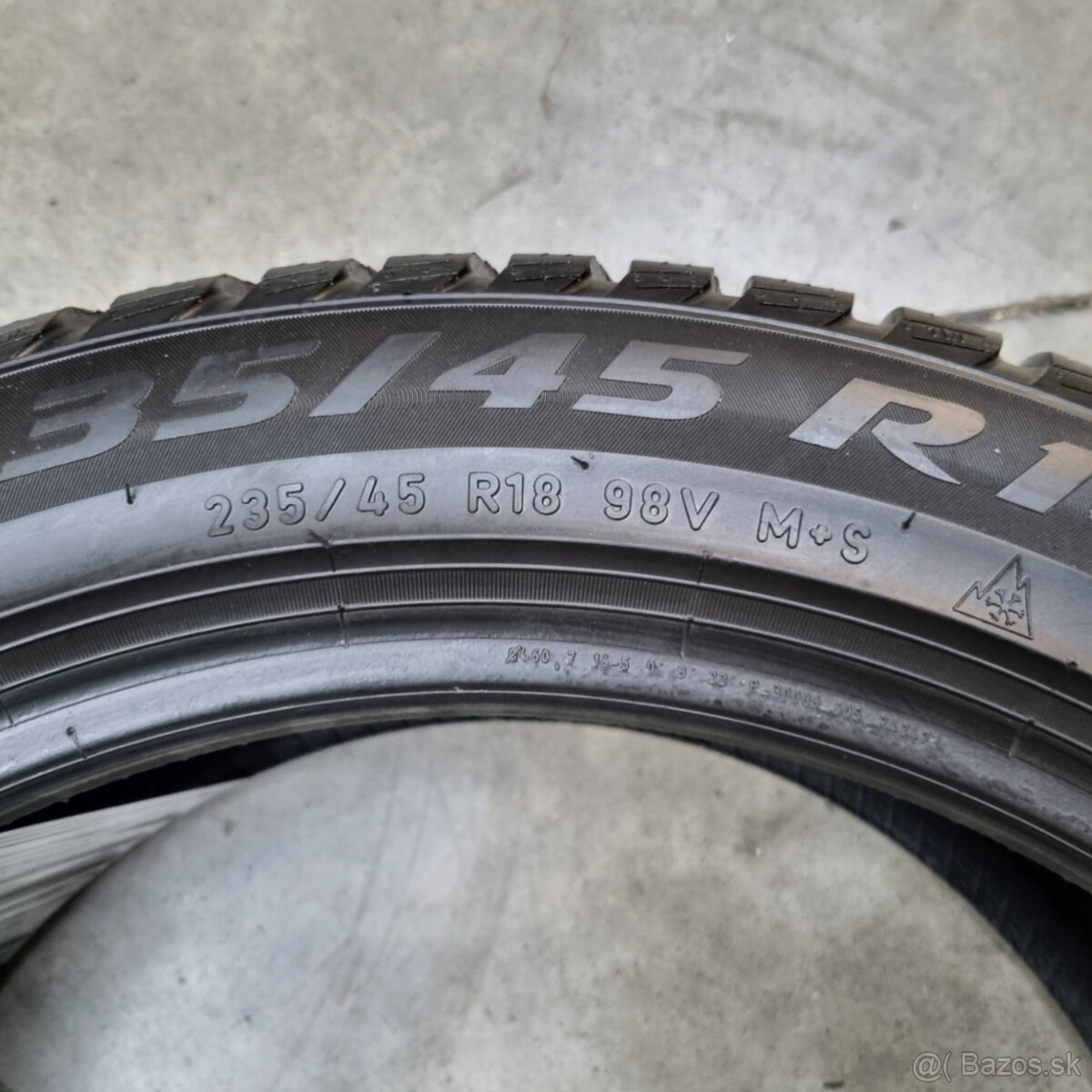 Zimné pneumatiky 235/45 R18 PIRELLI - 8