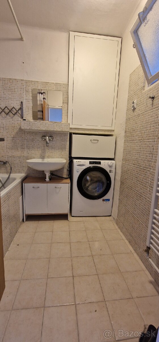 Na predaj 2izbový byt, Staré sídlisko - 8