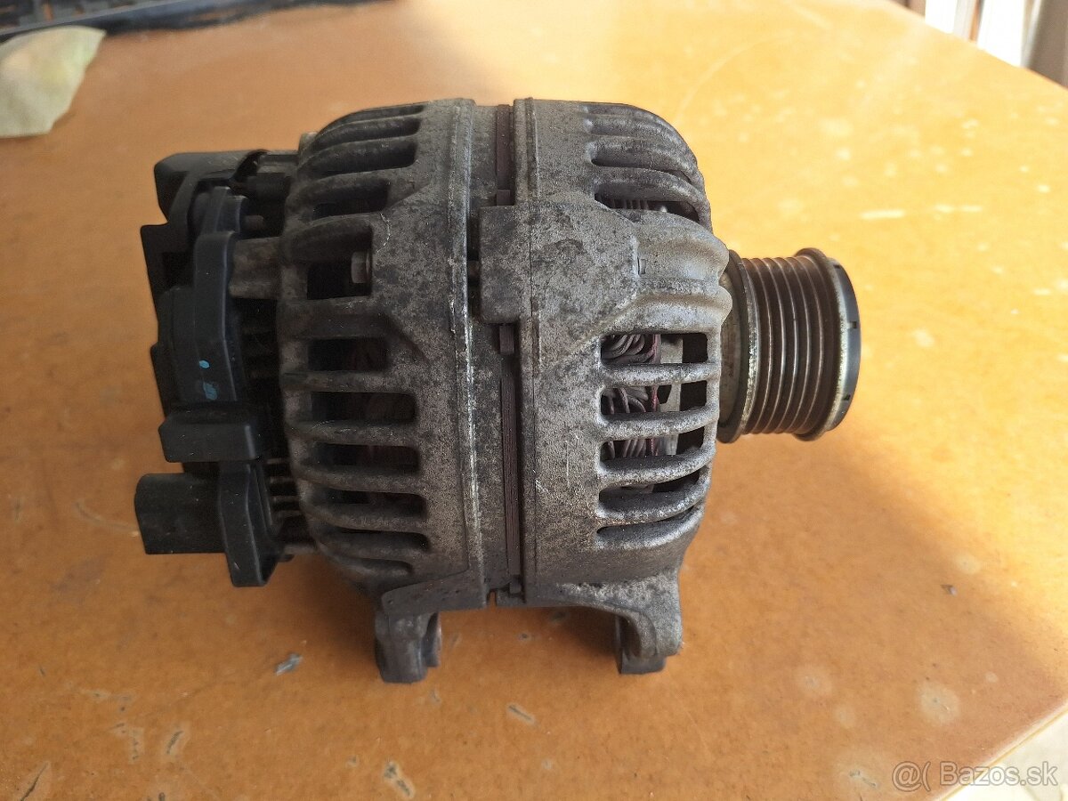 Predám alternátor 140A ,03C903023A - 8