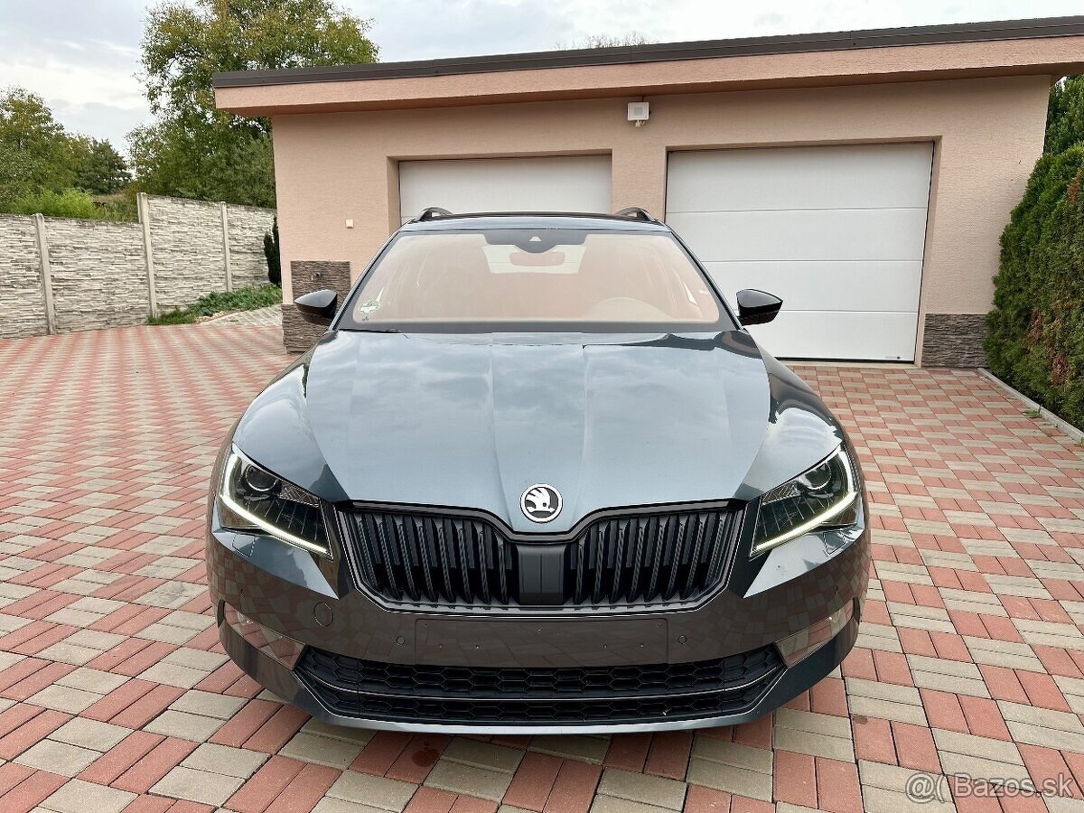 Škoda Superb Combi III Sportline - 8