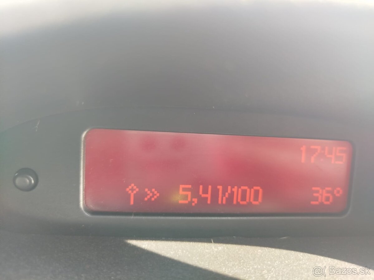 Predam peugeot 206SW 2.0Hdi - 8