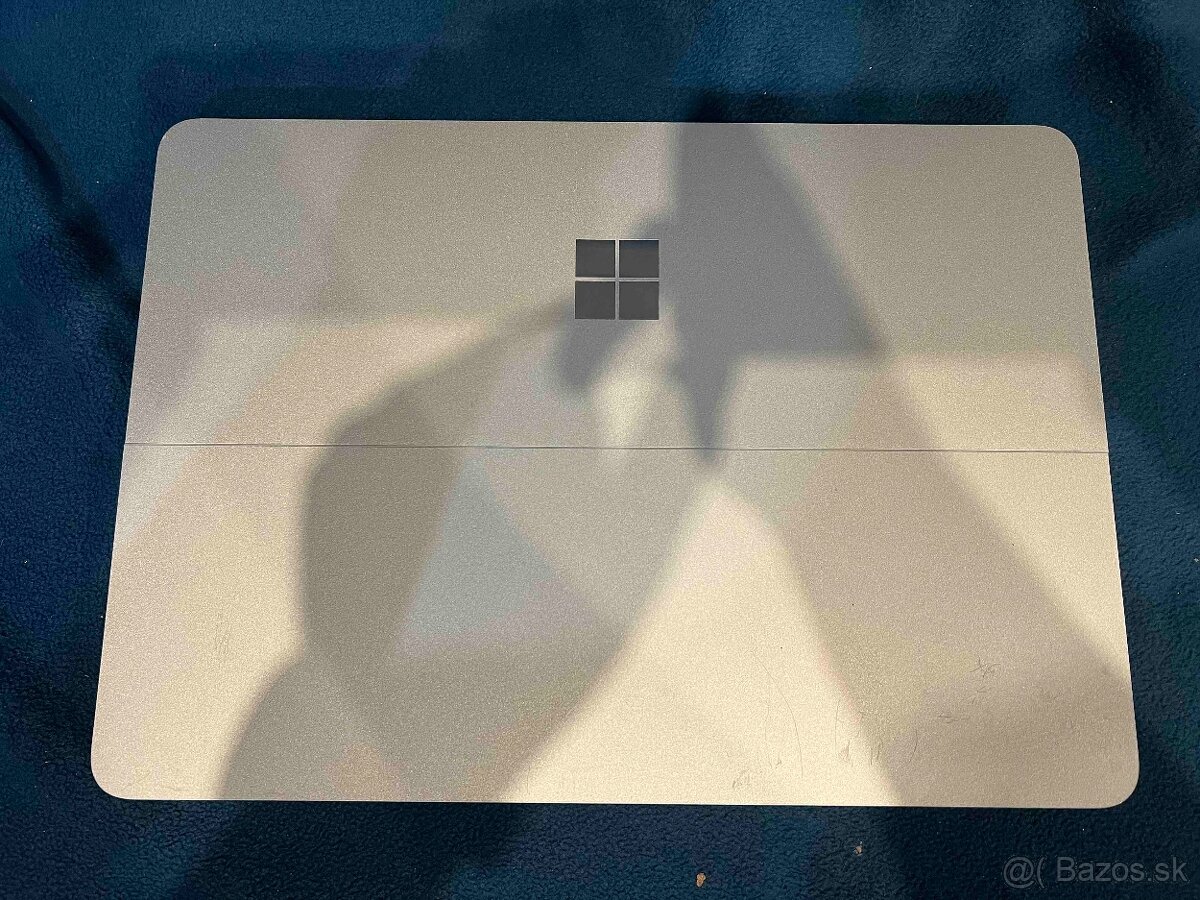 Microsoft Surface Laptop Studio – i5 / 16 GB RAM / 256 - 8