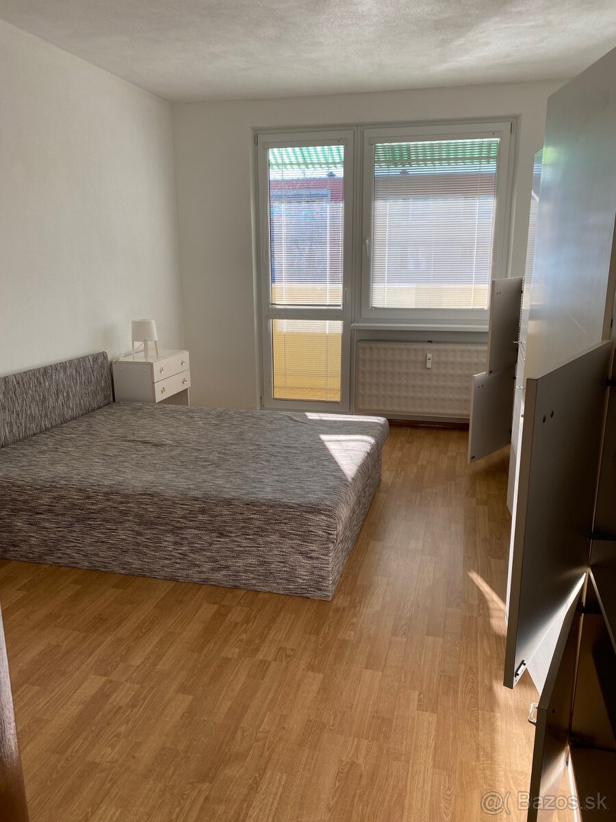 PRENÁJOM - 3-izbovy byt, Nitra-Klokočina - 8