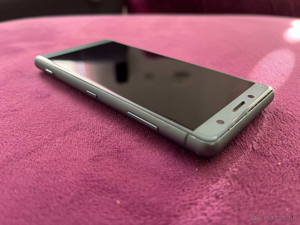 Sony Xperia XZ2 Compact - 8