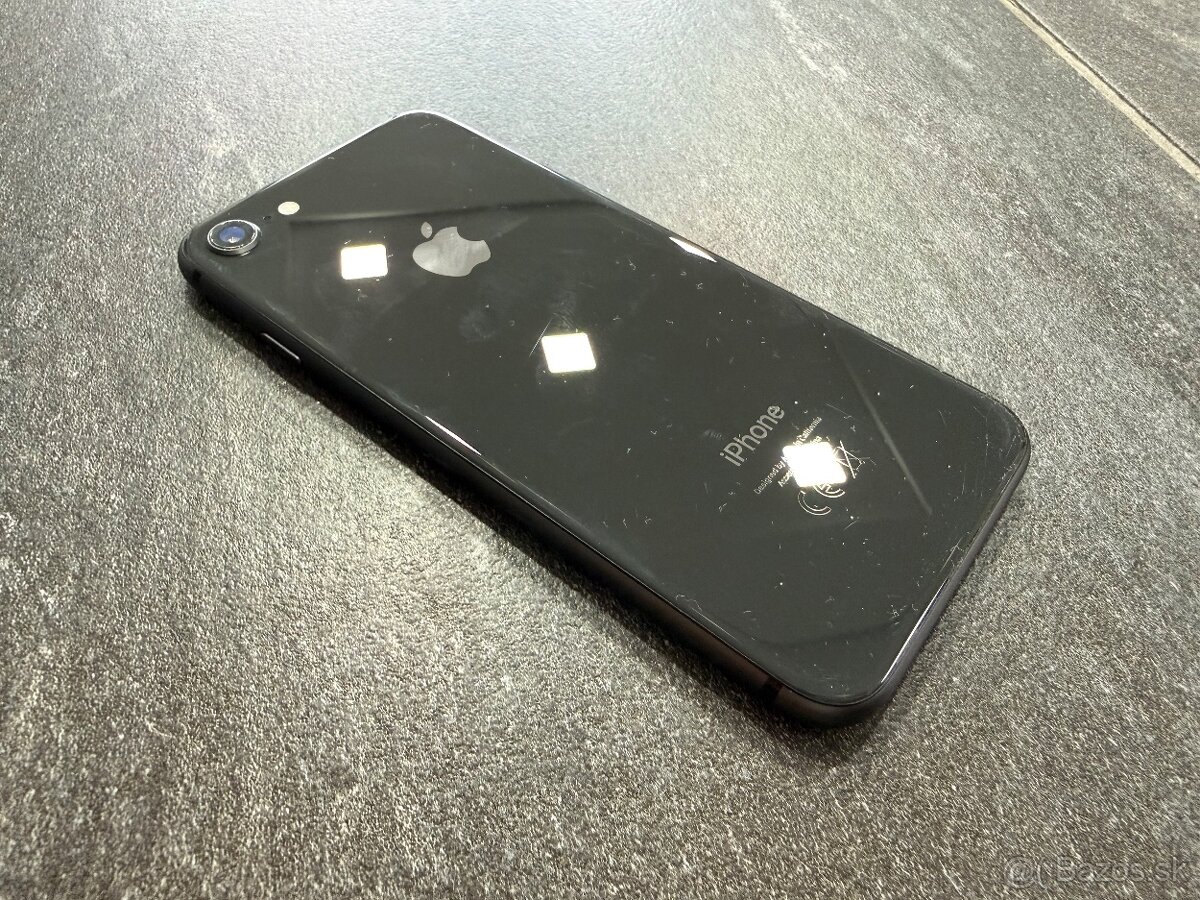 Apple iPhone 8 64 GB Space Gray - 8