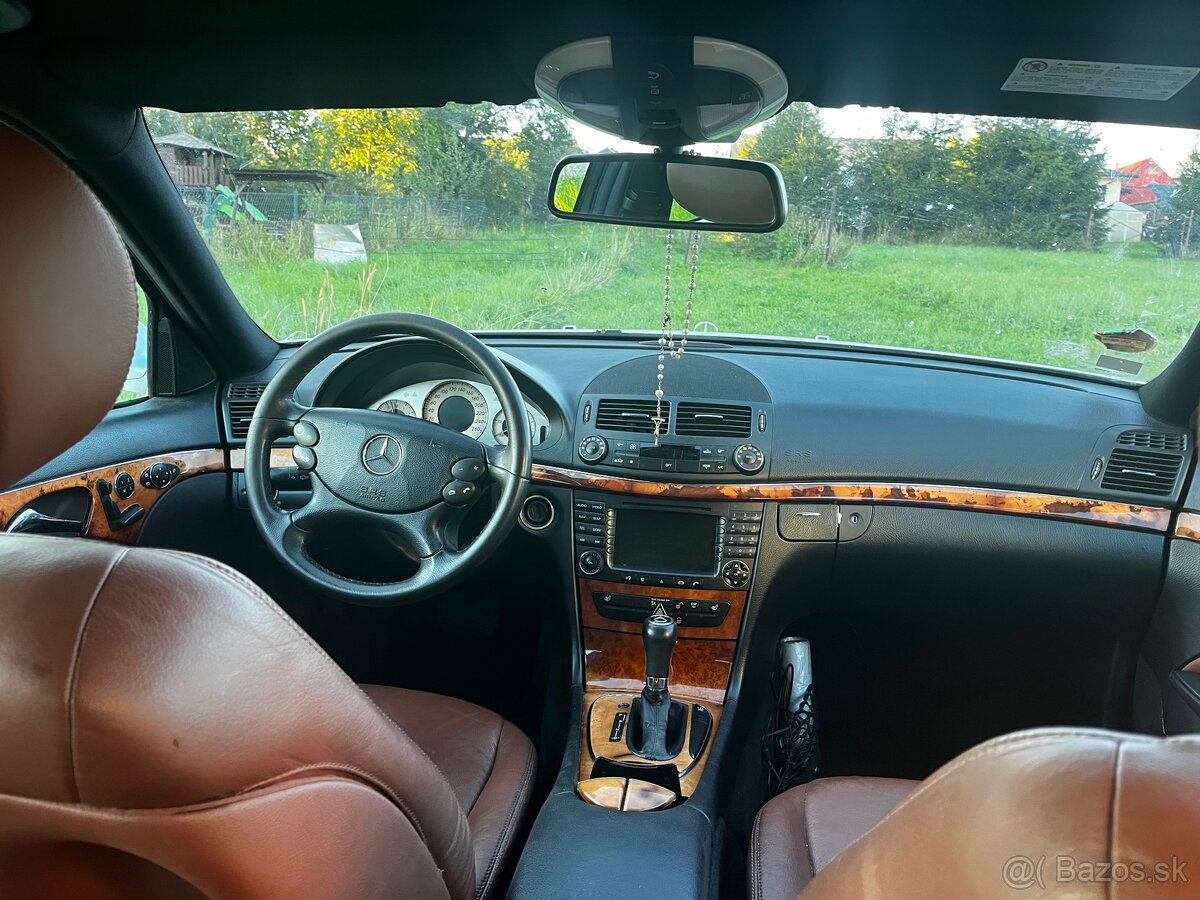 Predám Mercedes Benz E320cdi - 8