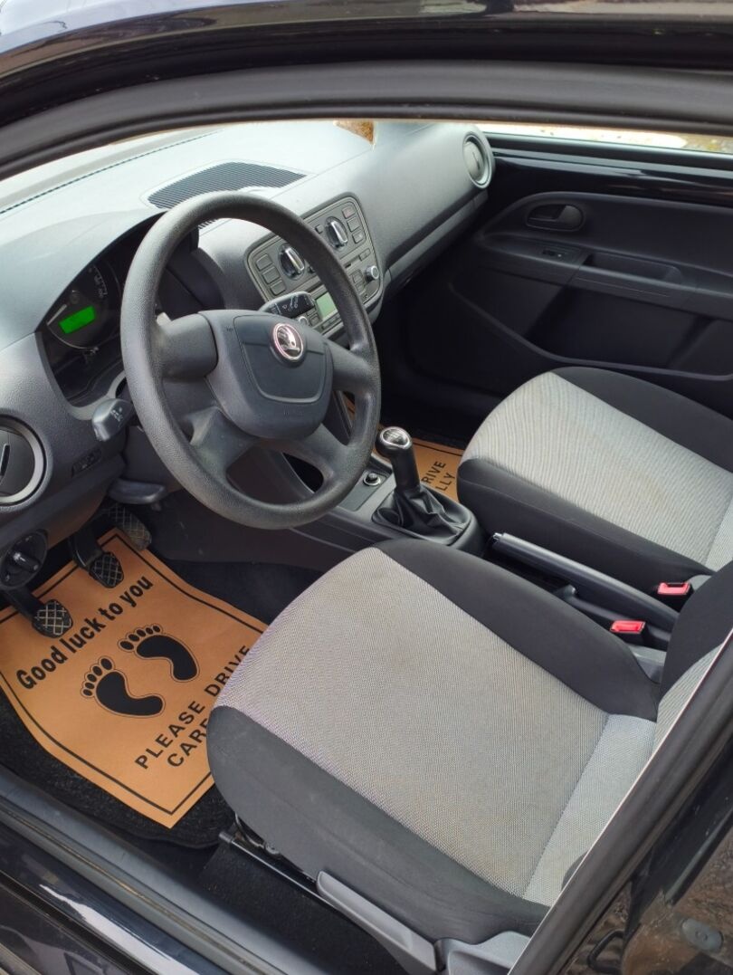 Škoda Citigo 1.0 MPI černá 5dv - 8