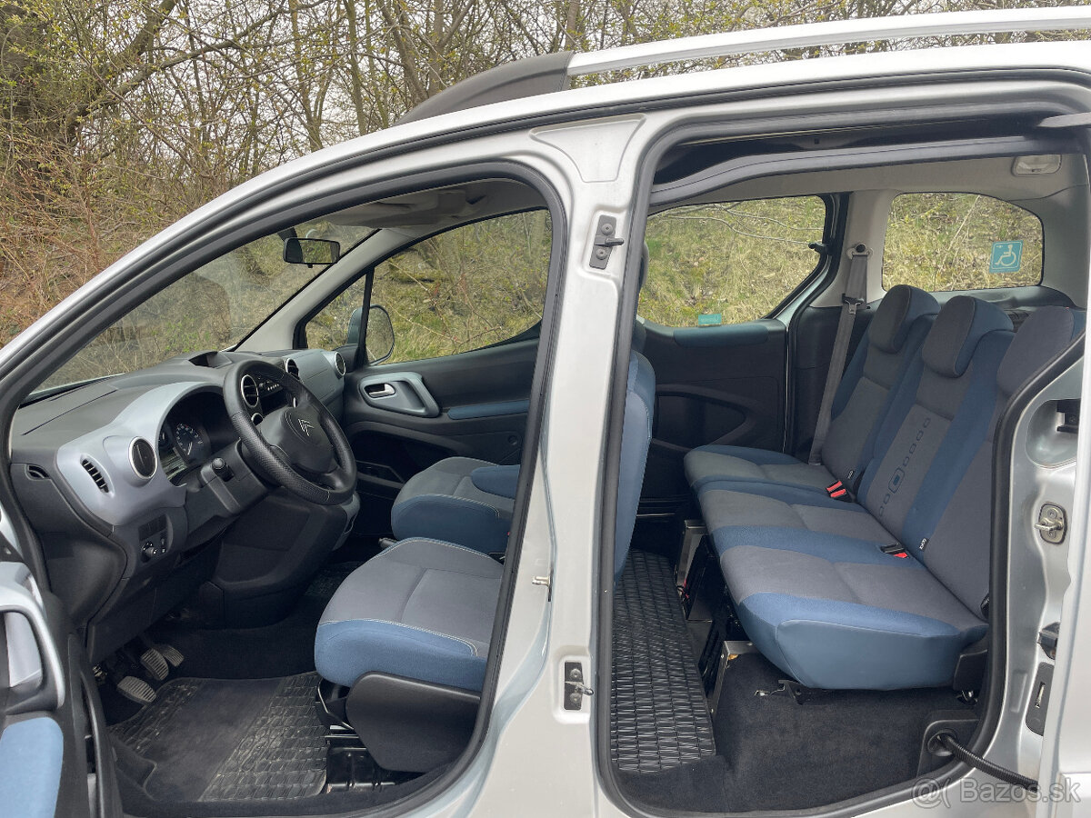 Citroën Berlingo: plošina pro převoz vozíčkáře - 8