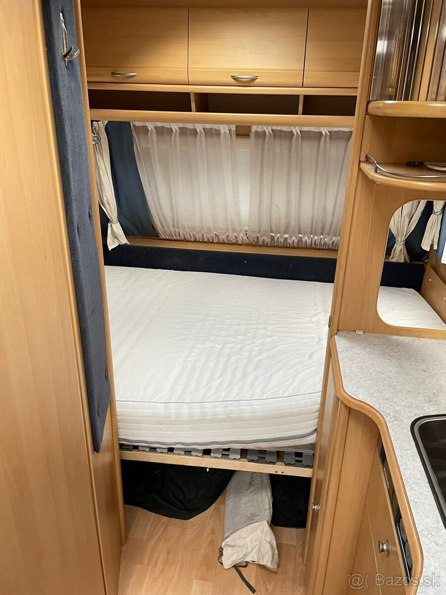 Predám karavan Dethleffs Camper 470-bojler-sprcha r.v.2002 - 8