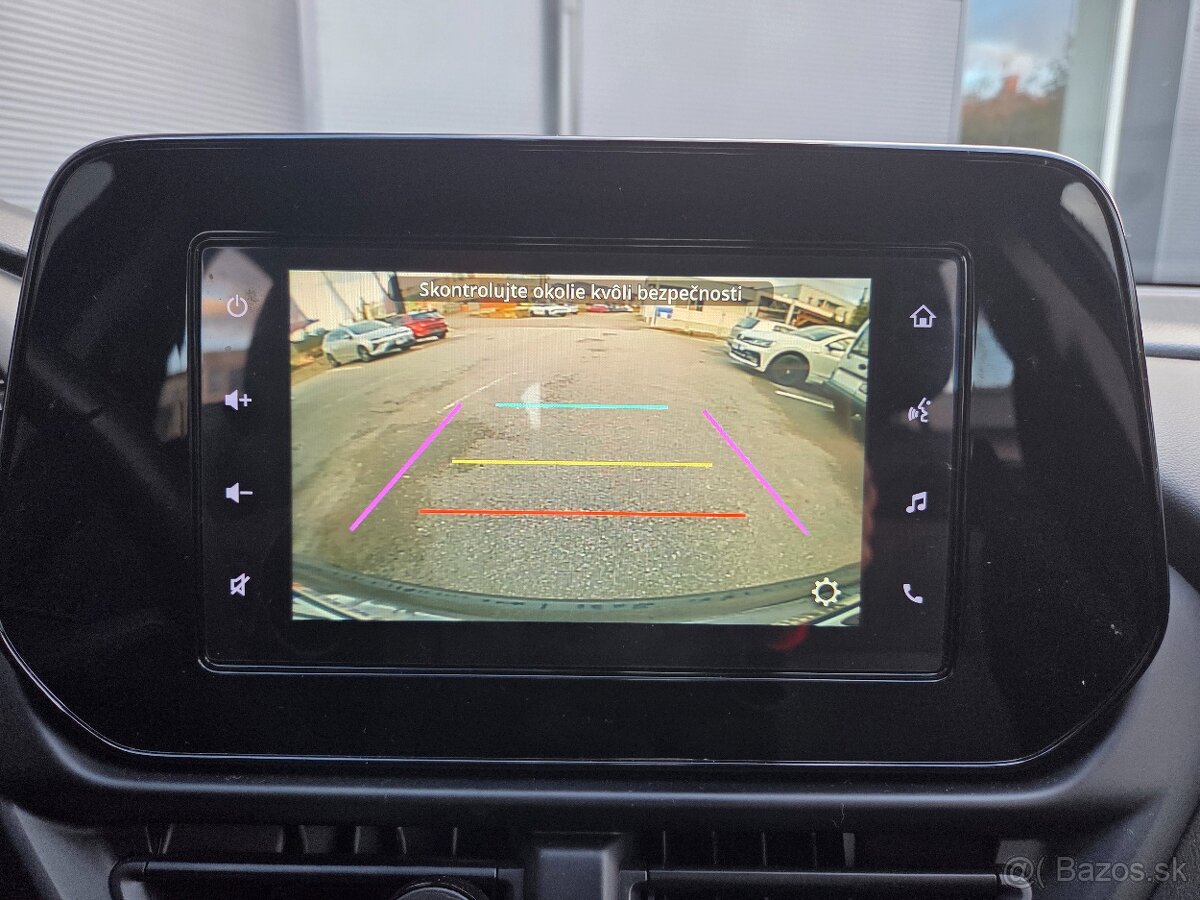 Suzuki SX4 S-Cross Hybrid - 8