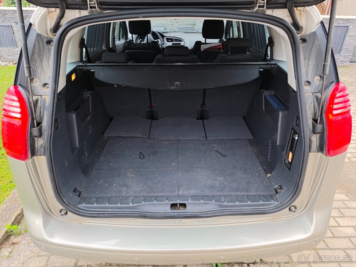 Peugeot 5008 1.6 e-HDI - 8