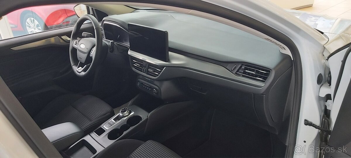 Predám Ford Focus combi - 8