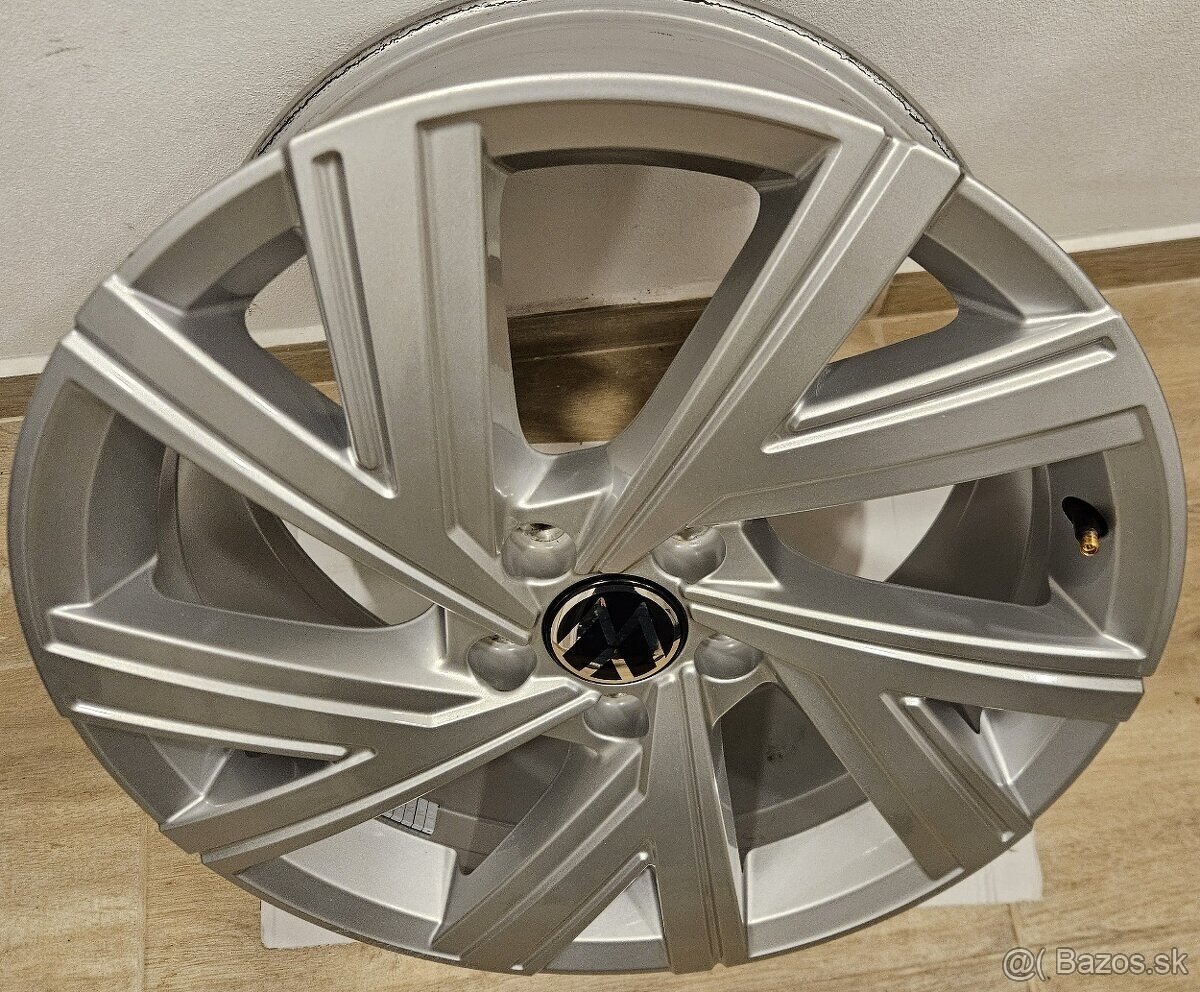 Atraktívne, originálne disky VW - 5x112 r18 - 8