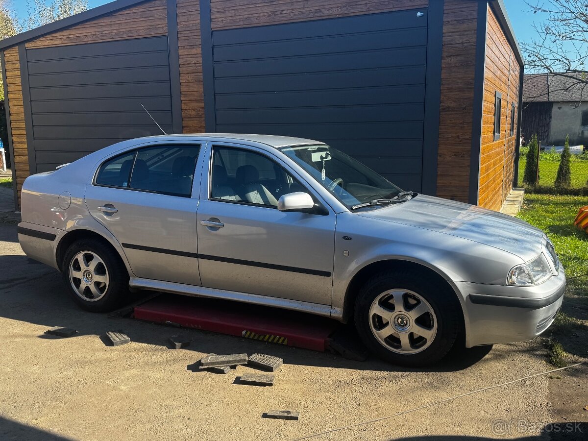 Škoda Octavia 1.9TDI 81kw - 8