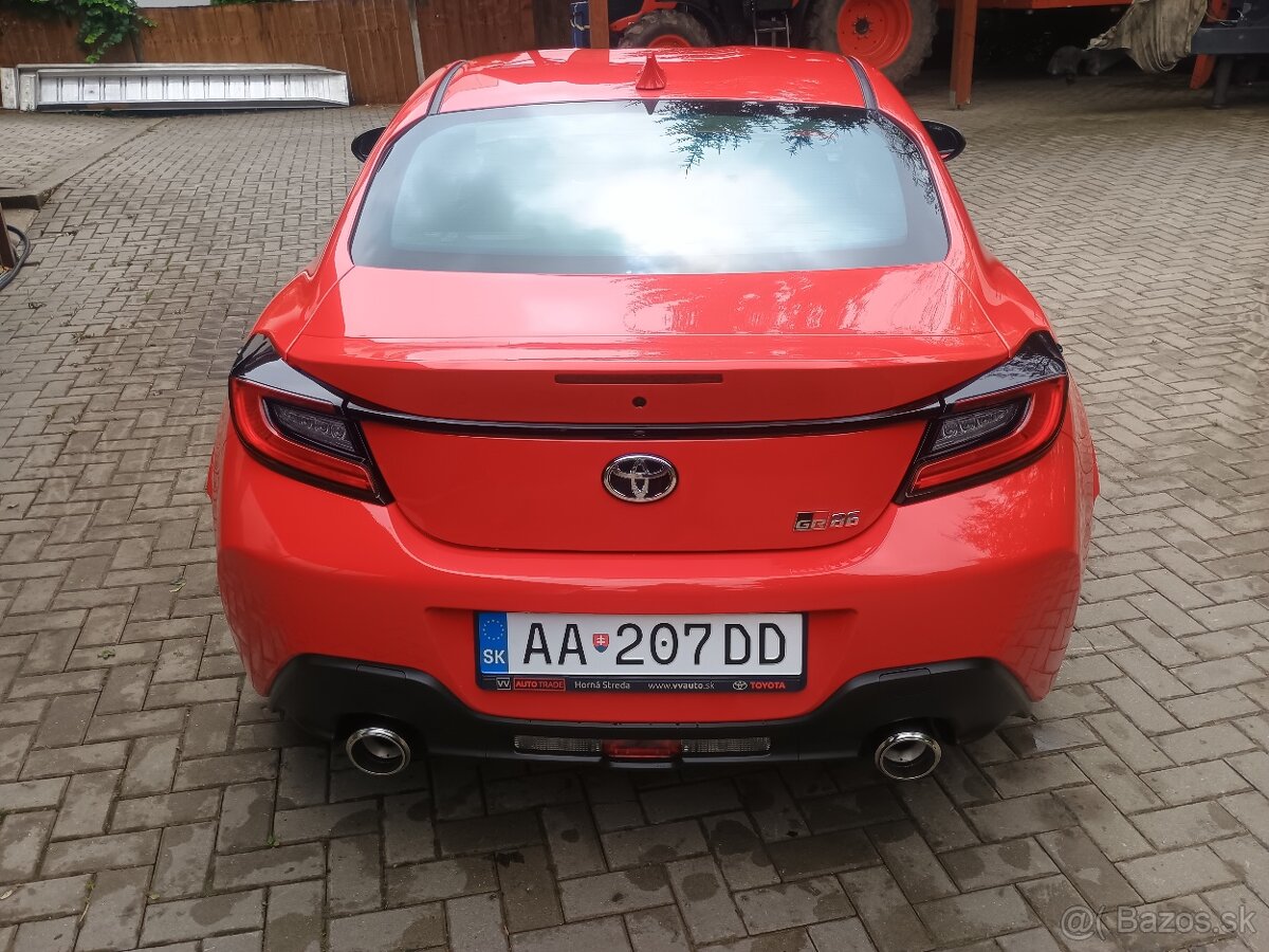 TOYOTA GR86 Executive - 8