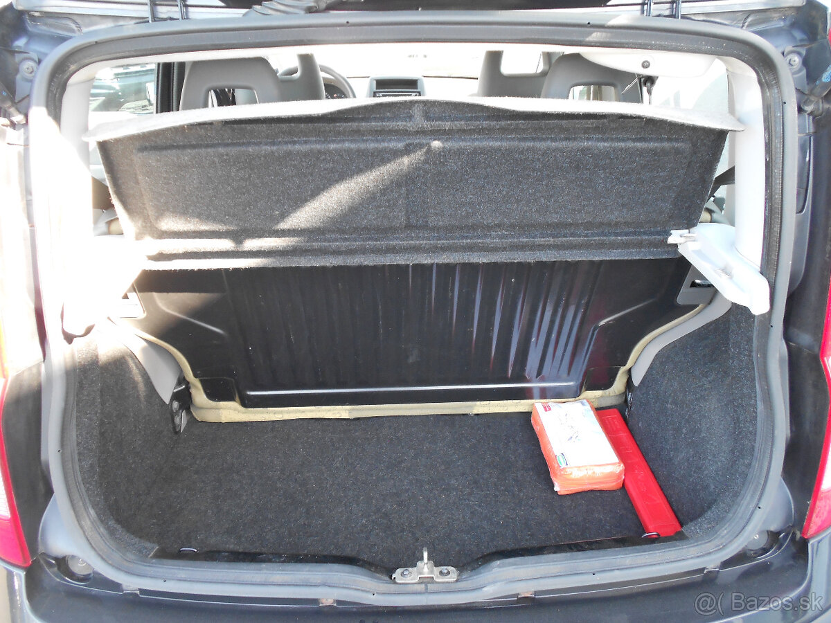 Fiat Panda 1,1i 2006 - 8
