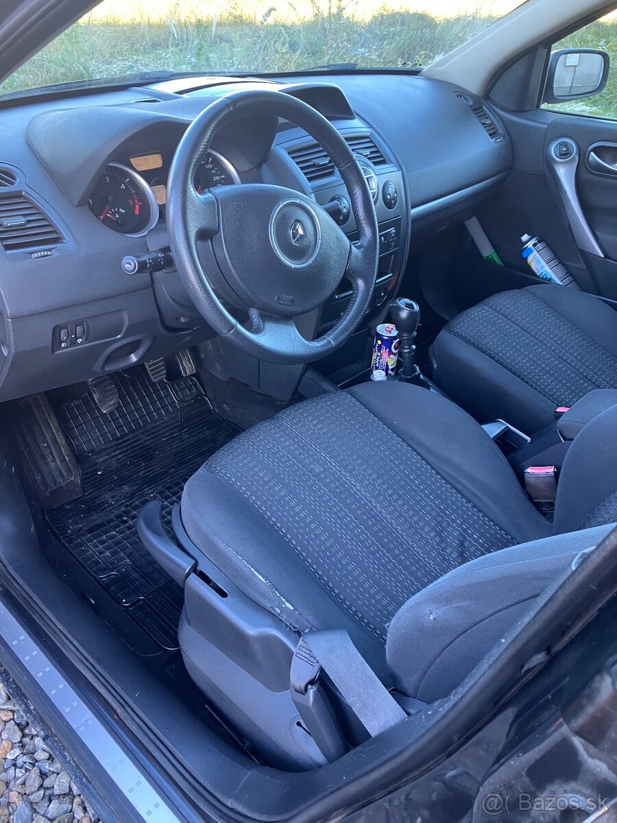 Renault Megane 1.9dci 88kw - 8