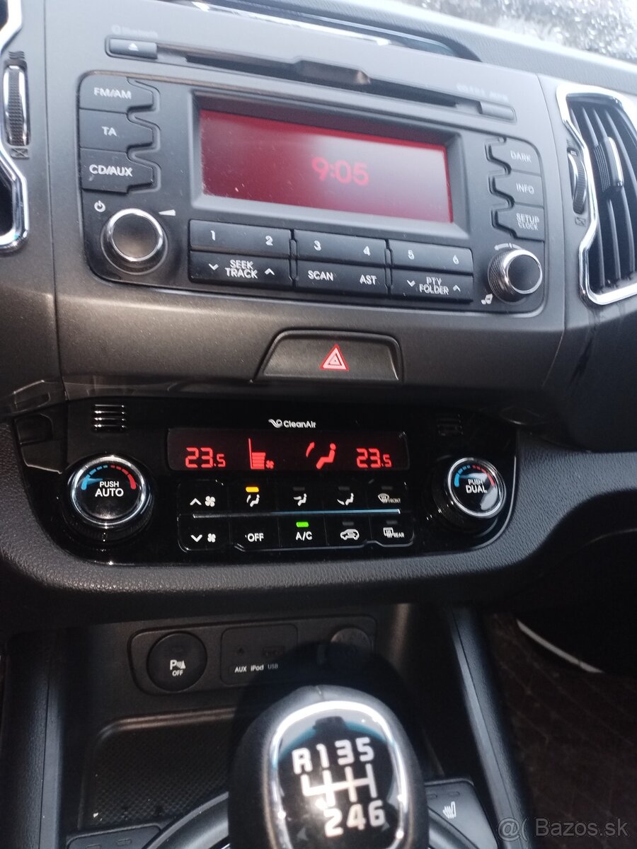 Kia Sportage 2,00 CRDI - 8