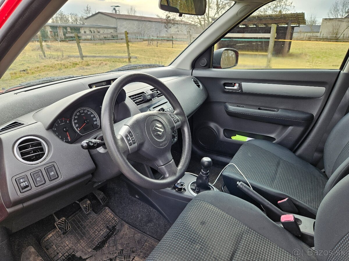 Suzuki swift 1.5 VVT 117 000 km - 8