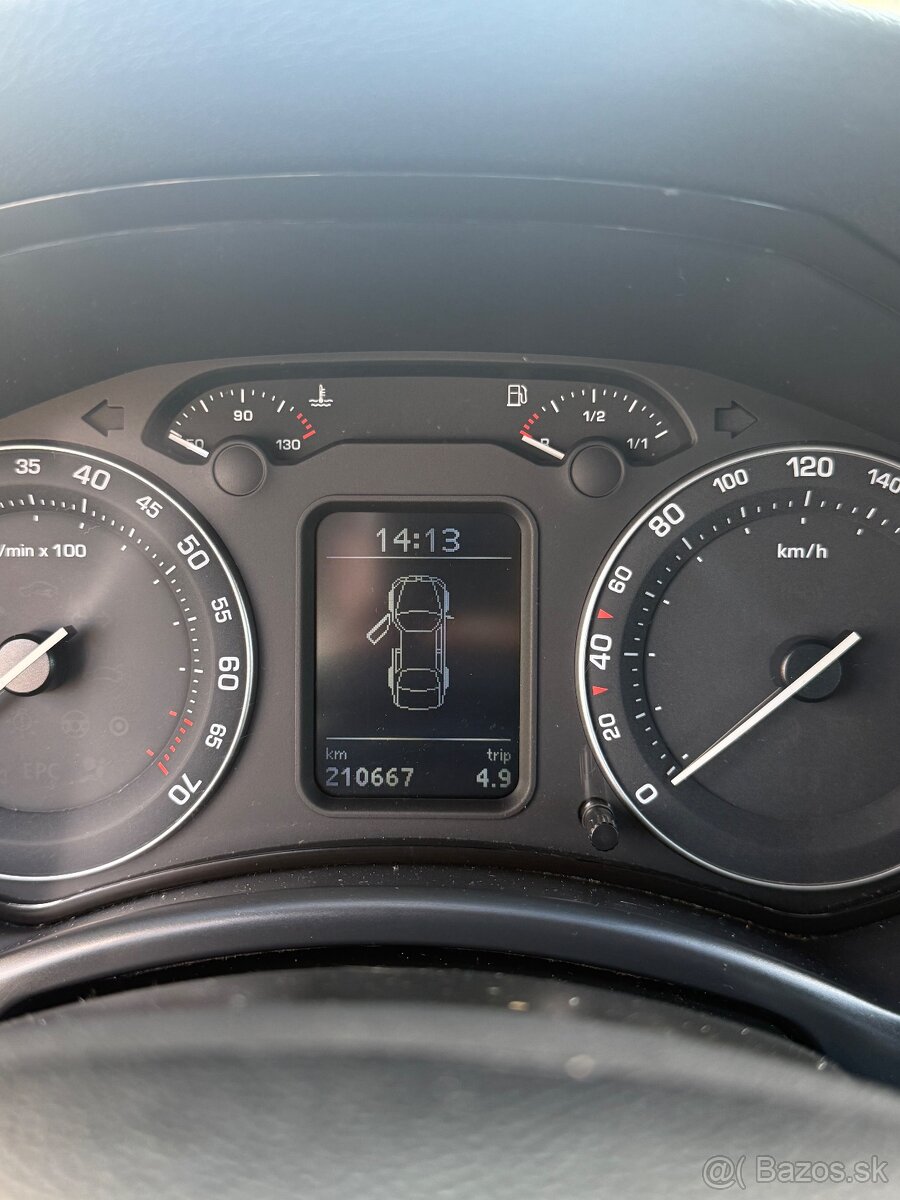 Škoda Octavia 1.6 MPI 75kw TOP STAV - TOP - 8