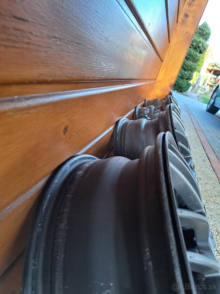 Plechové disky 5x100 R15 + puklice Sparco.. - 8