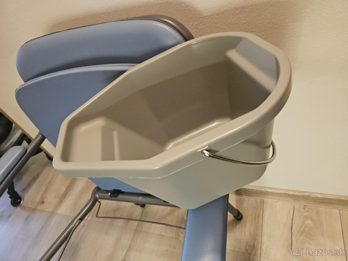 toaletná stolička - mobilná toaleta - 8