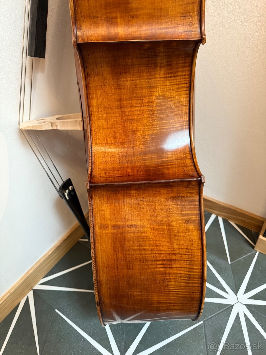 Predám kontrabas - 8