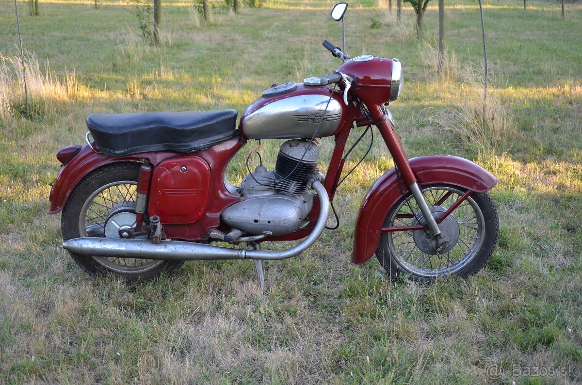 jawa 250 353 otvorene sanie s platným TP - 8