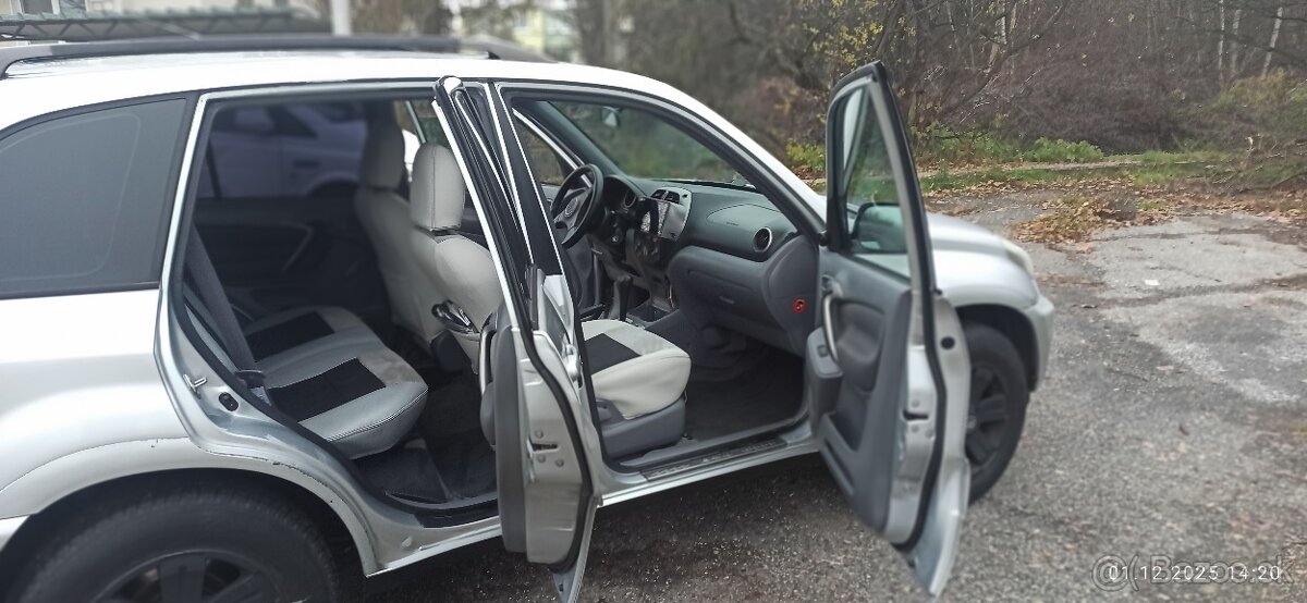 Toyota, Rav 4, 44, automat, 2.0 benzín - 8